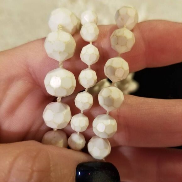 Vintage White 3 strand faceted bead necklace 54" - Picture 3 of 6